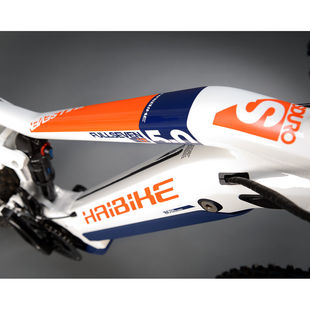 Электровелосипед Haibike Sduro FullSeven LT 5.0 27,5" Бело-синий 2020