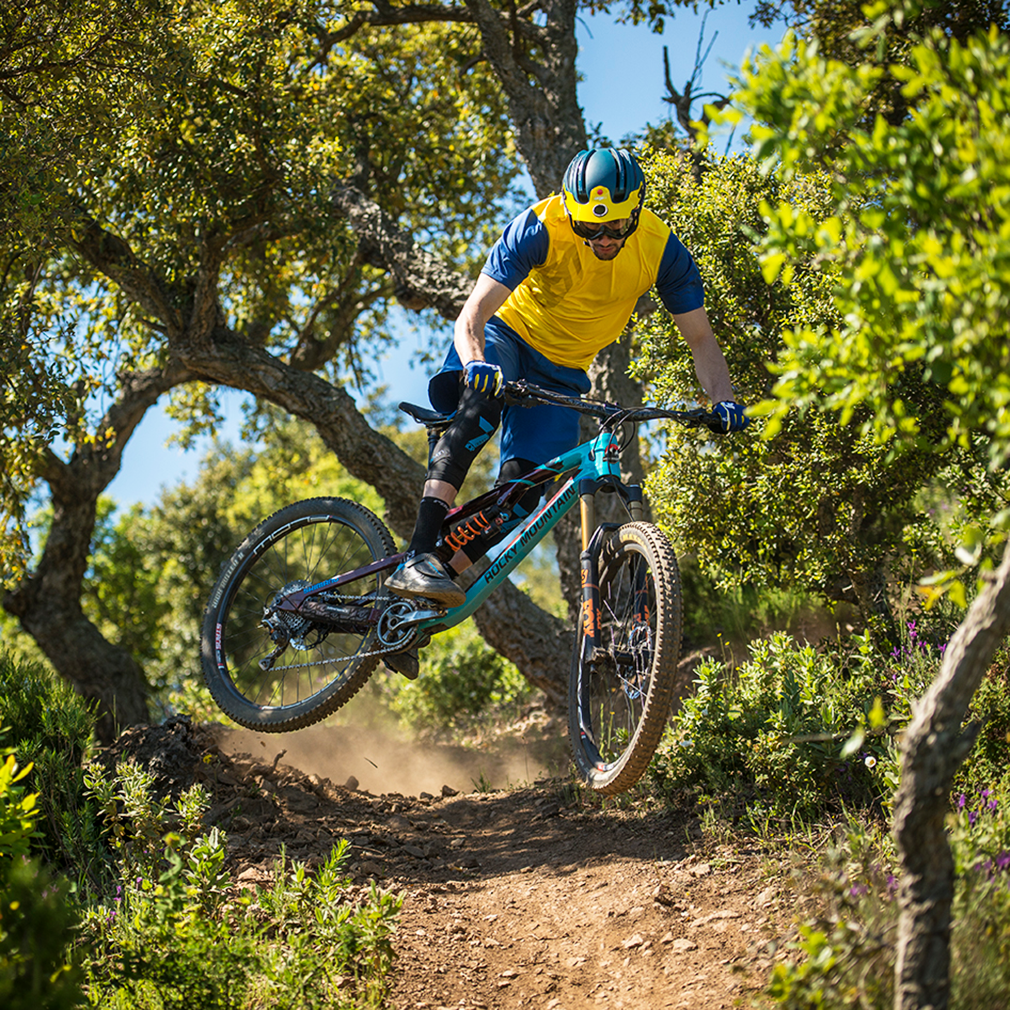 Велошлем Urge Endur-O-Matic 2 Черно-голубой