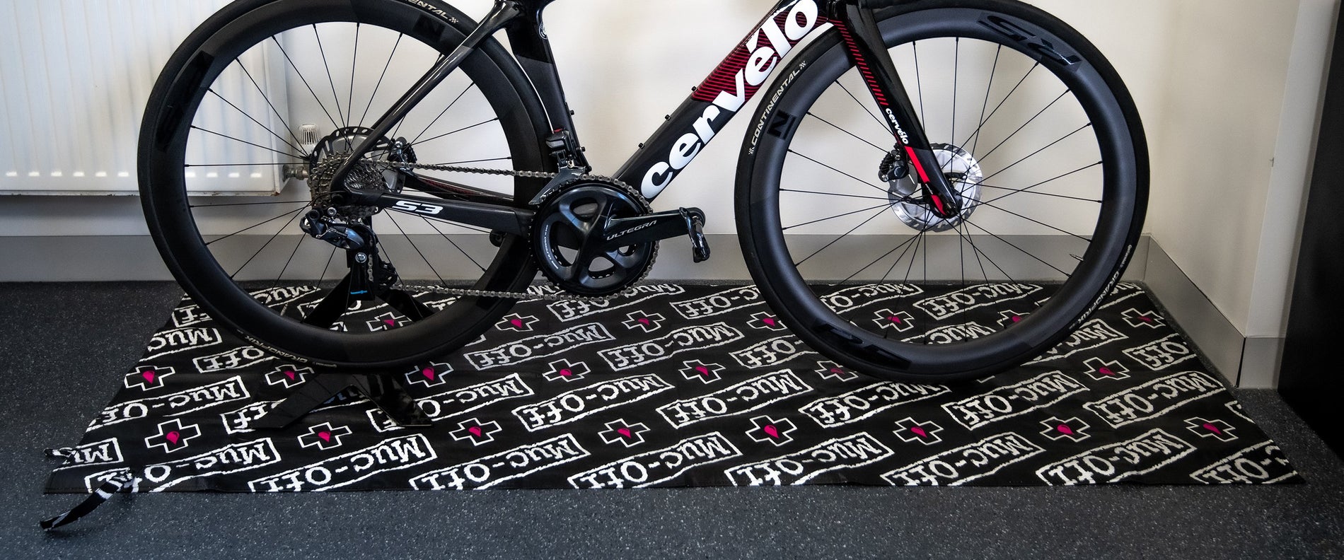 HERO-Bike-Mat_1900x_crop_center.jpg