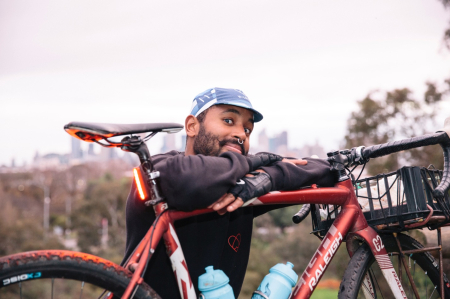 Мигалка Knog Blinder Mob V Mr Chips 44 Lumens Black