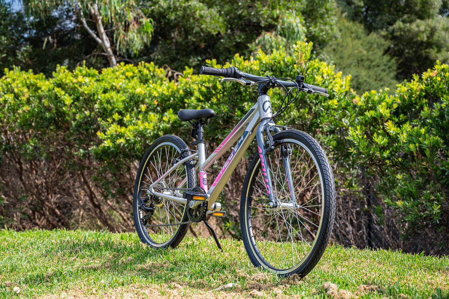 Детский велосипед Apollo NEO 7s girls 24", Brushed Alloy / Ice Blue / Purple Fade