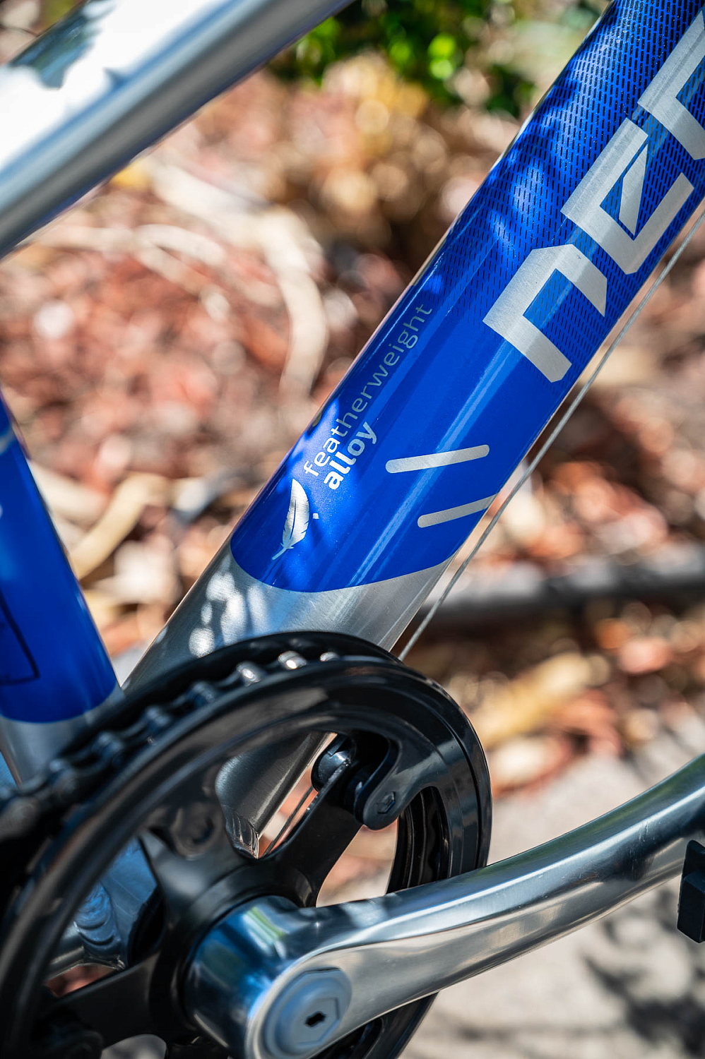 Детский велосипед Apollo NEO 6s boys 20", Brushed Alloy / Black / Blue Fade