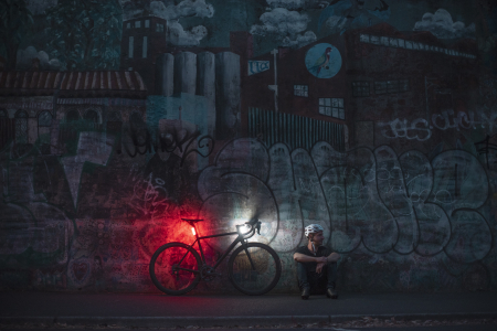 Мигалка Knog Big Cobber 270 Lumens