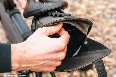 Велосумка подседельная Brooks Scape Saddle Pocket bag, Mud Green