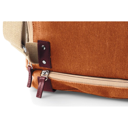 Рюкзак Brooks Pickwick, 26 л, Goose Beak/Maroon