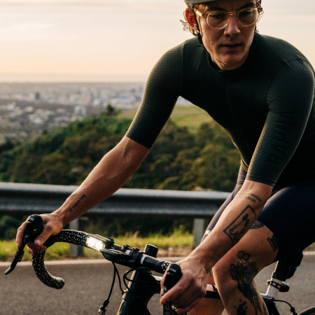 Маяк Knog Blinder Road 600 Lumens
