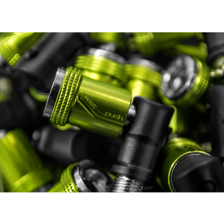 Адаптер насоса Birzman Push & Twist Valve Head Green