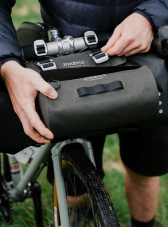 Велосумка на руль Brooks Scape Handlebar Pouch, Mud Green