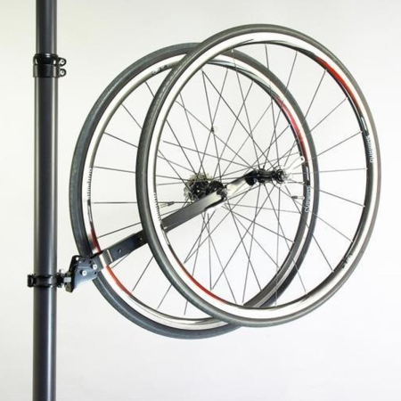 Крепление для колес MINOURA черное  (8991)