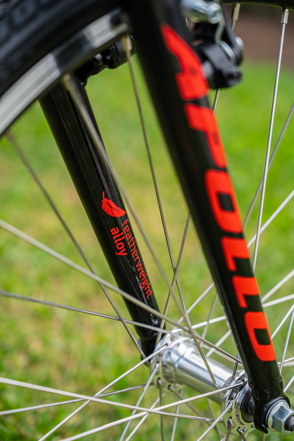 Детский велосипед Apollo NEO 7s boys 24", Brushed Alloy / Navy Blue / Neon Green Fade